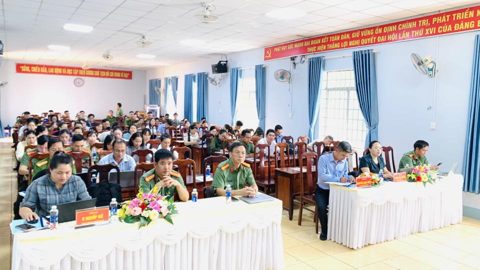 XÃ PƠNG DRANG TỔ CHỨC TẬP HUẤN CÔNG TÁC BẢO VỆ BÍ MẬT NHÀ NƯỚC