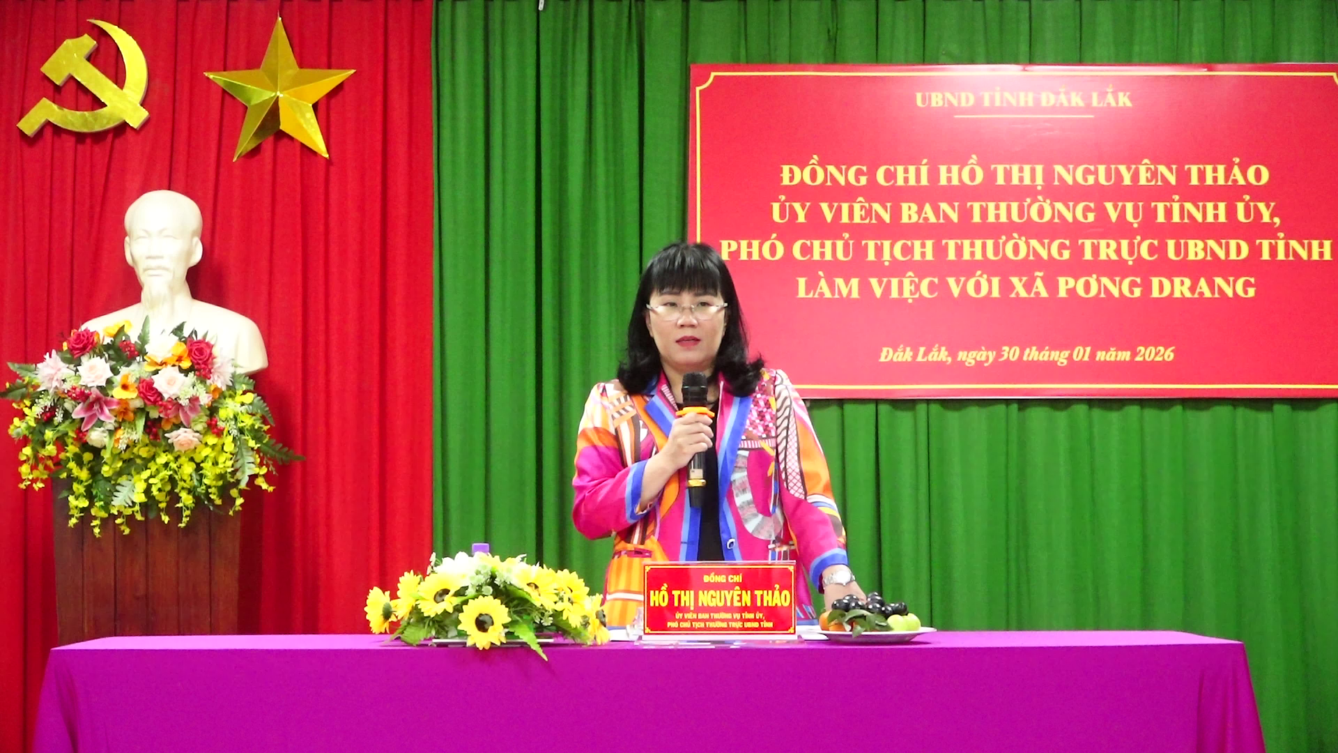 ĐOÀN CÔNG TÁC CỦA UBND TỈNH ĐĂK LĂK LÀM VIỆC VỚI XÃ PƠNG DRANG